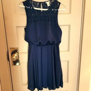 Navy lace and satin-finish dress by I Love H81
